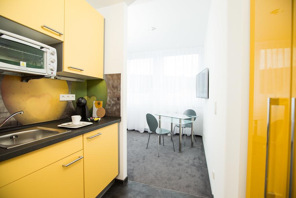 Studio Apartment,134320422:JPEG